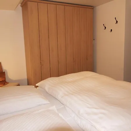 Frisia - Mittelweg 13, App L Apartment